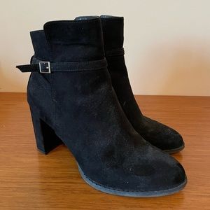 Banana Republic booties
